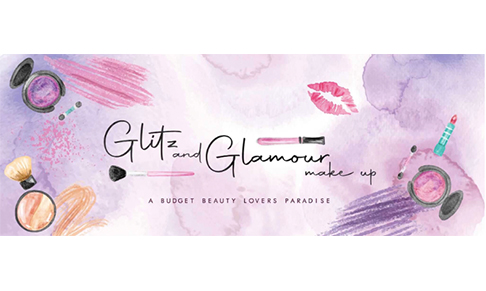 Christmas Gift Guide - Glitz and Glamour Makeup (4k Instagram followers)